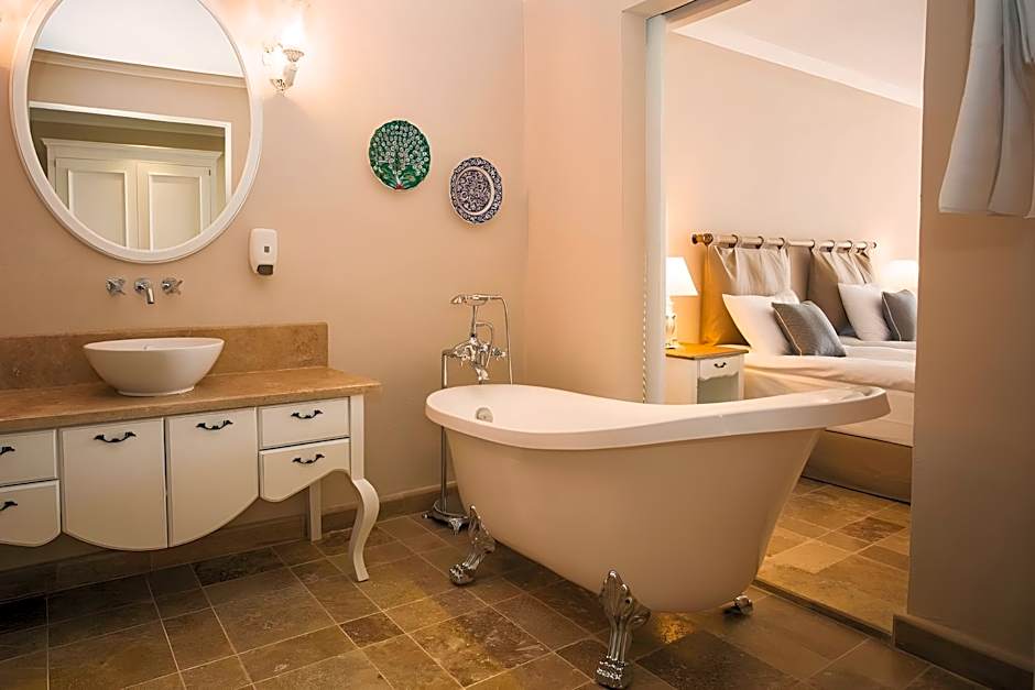 ANDRIAKE BEACH CLUB HOTEL