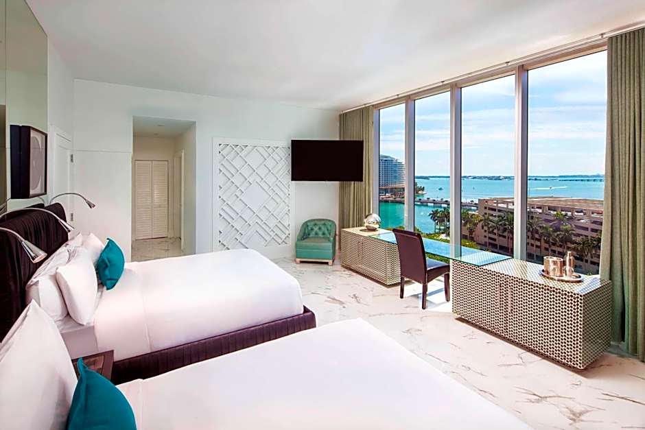 W Miami