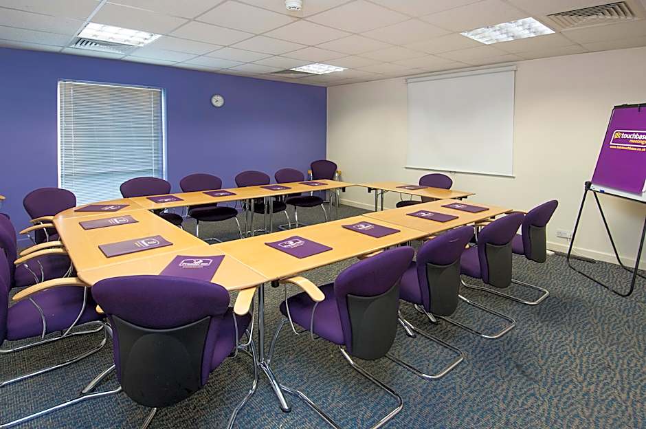 Premier Inn Bradford South