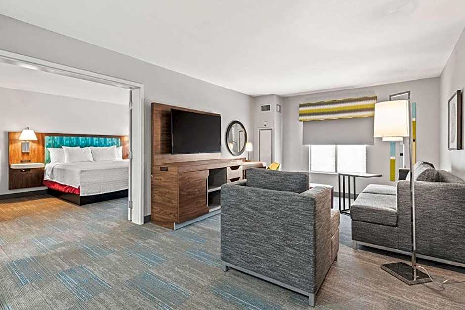 Hampton Inn By Hilton Columbus-North