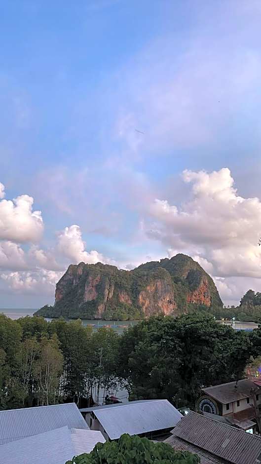 Blanco Hideout Railay - Youth Hostel 18 to 35 Only