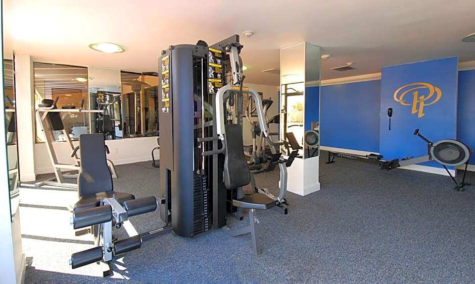 Oakland Airport Executive Hotel