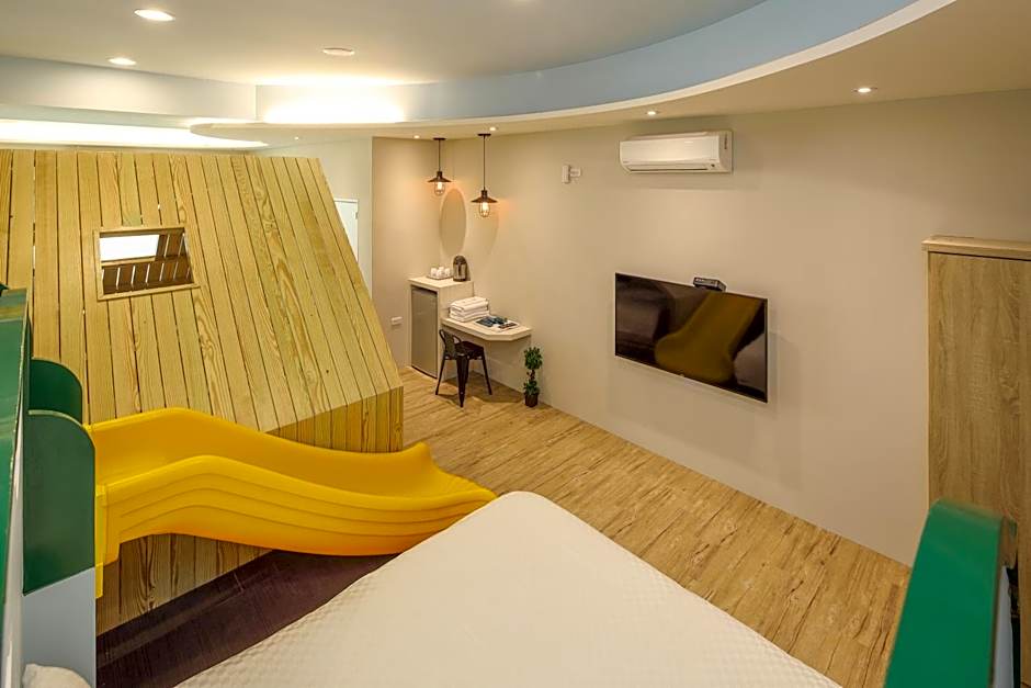 Happiness Yes Inn