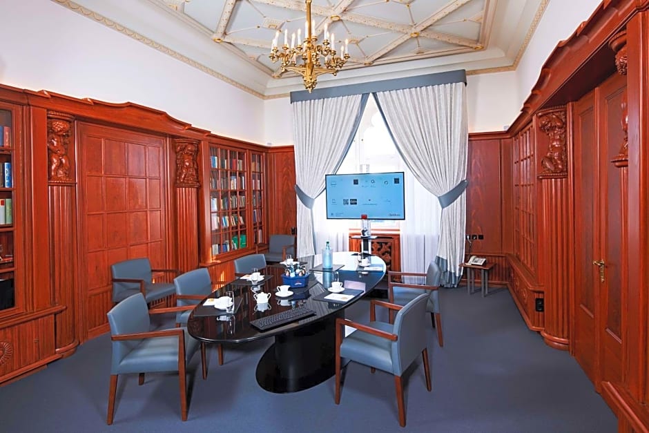 Hotel Schloss Eckberg