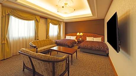 Deluxe Twin Room 5th Floor