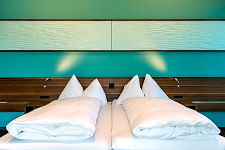 Wellness Suite with Lake View