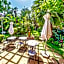 Amper Bo Guest House