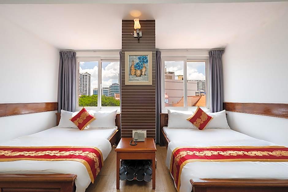 King Hotel Saigon Airport