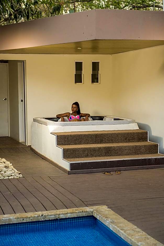 Contempo Hotel Boutique