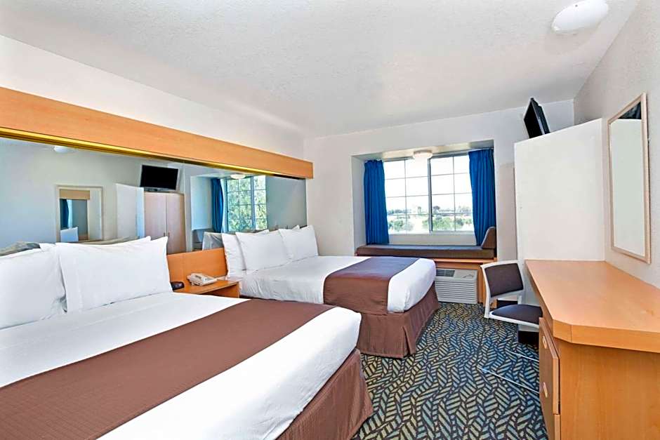 Microtel Inn & Suites By Wyndham Morgan Hill/San Jose Area