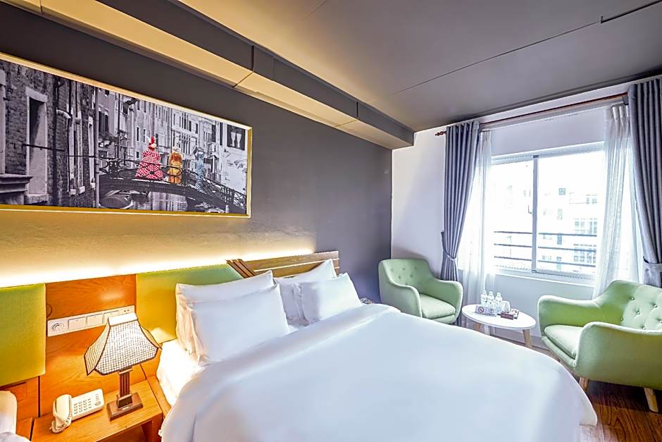 The Noble Swan Saigon hotel