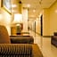 Dreamwave Hotel Lemery