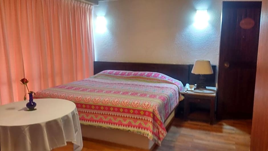 Hotel Del Parque