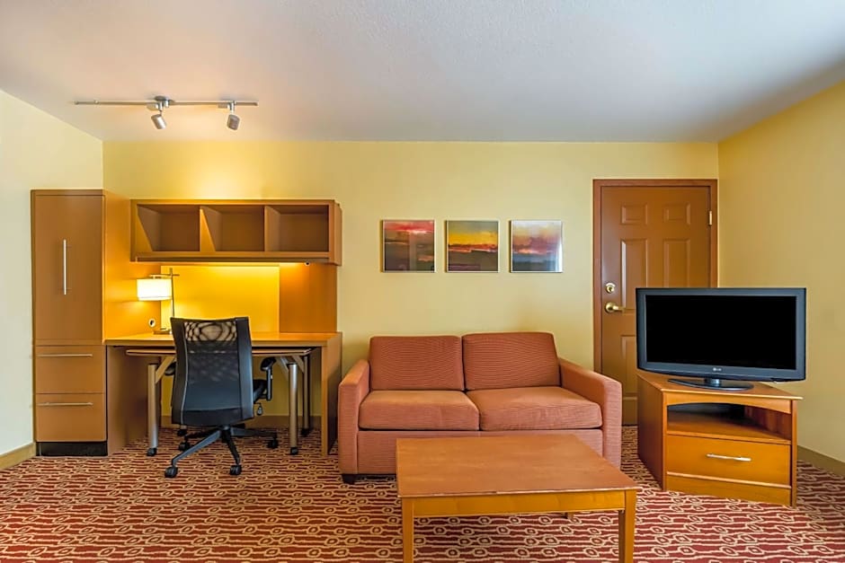 Sonesta Simply Suites Detroit Novi