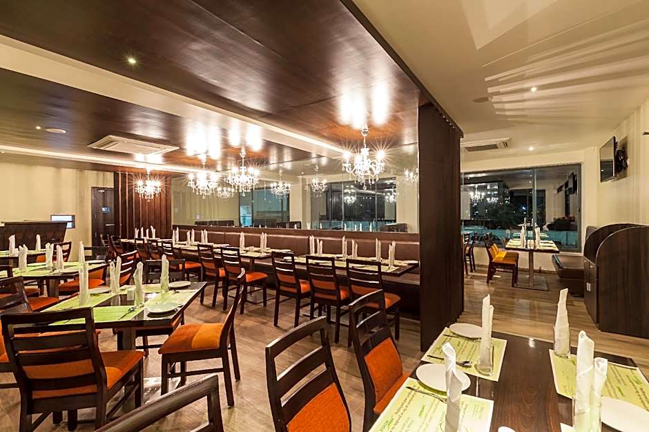 Krishna Inn By Royal Hotels