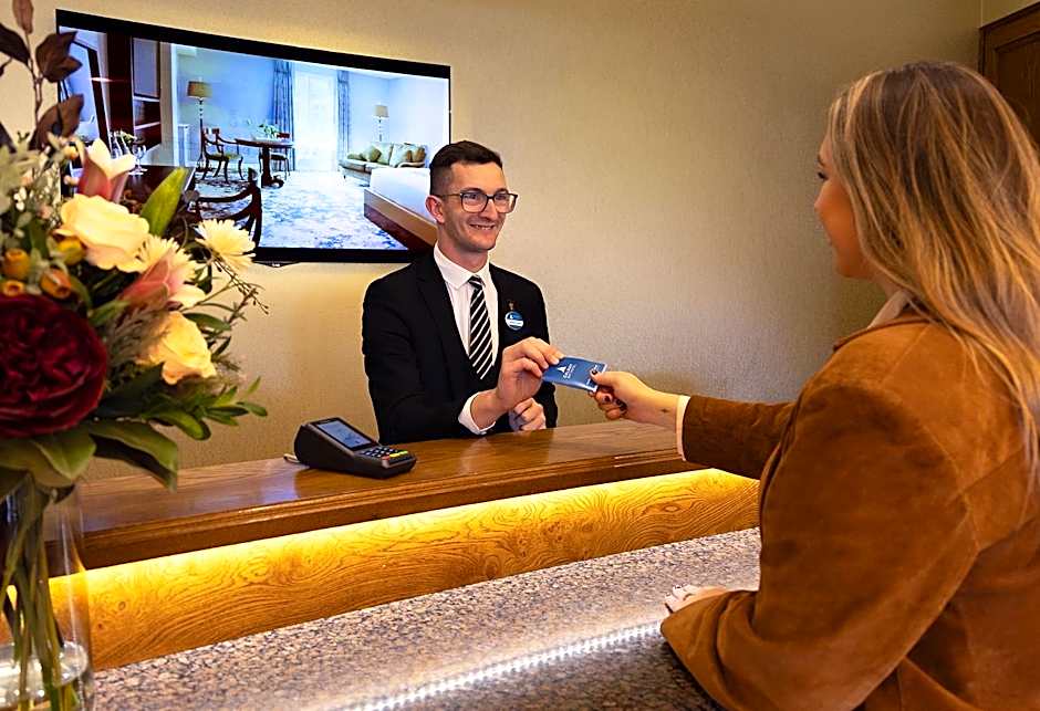 Galway Bay Hotel Conference & Leisure Centre