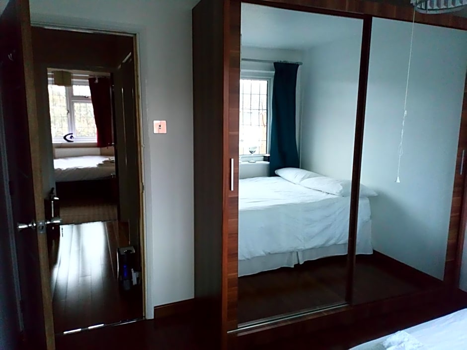 Bianca's House Hotel Heathrow Airport