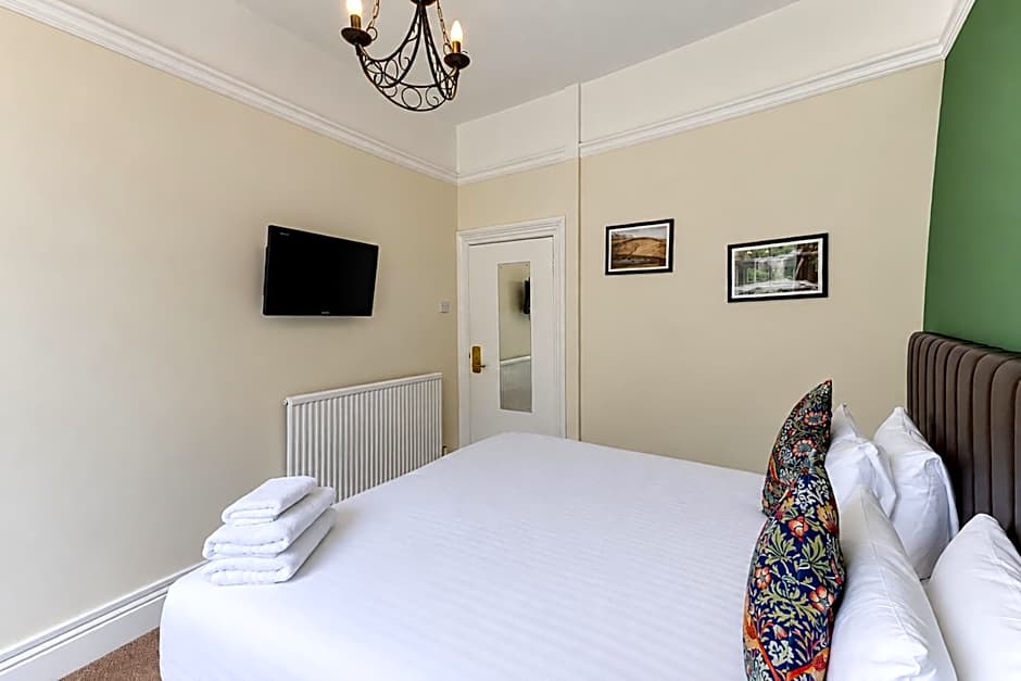 Nant Ddu Lodge Hotel & Spa by Belvilla
