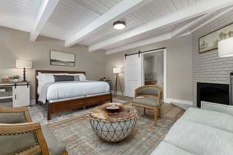 Big Pine Suite CN Lodge R#1