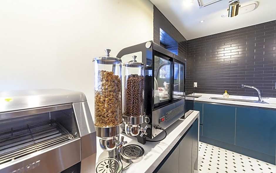 Ocean 2 Heaven Hotel