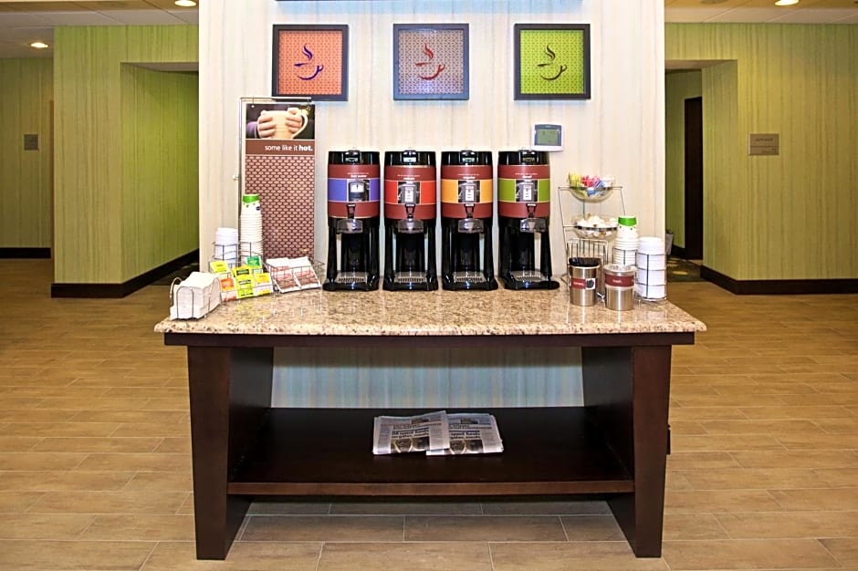 Hampton Inn and Suites Adairsville/Calhoun Area