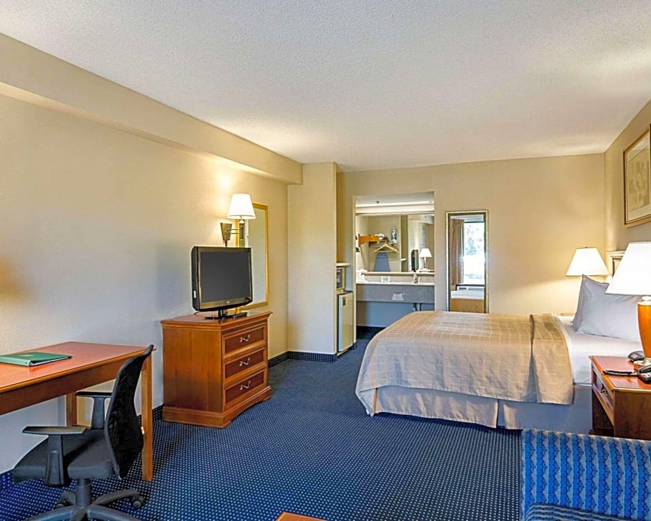 Quality Inn Troutville - Roanoke North