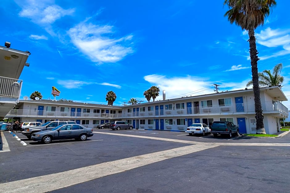 Motel 6-Westminster, CA - South - Long Beach Area