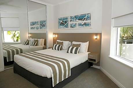 Superior Three-Bedroom Apartment