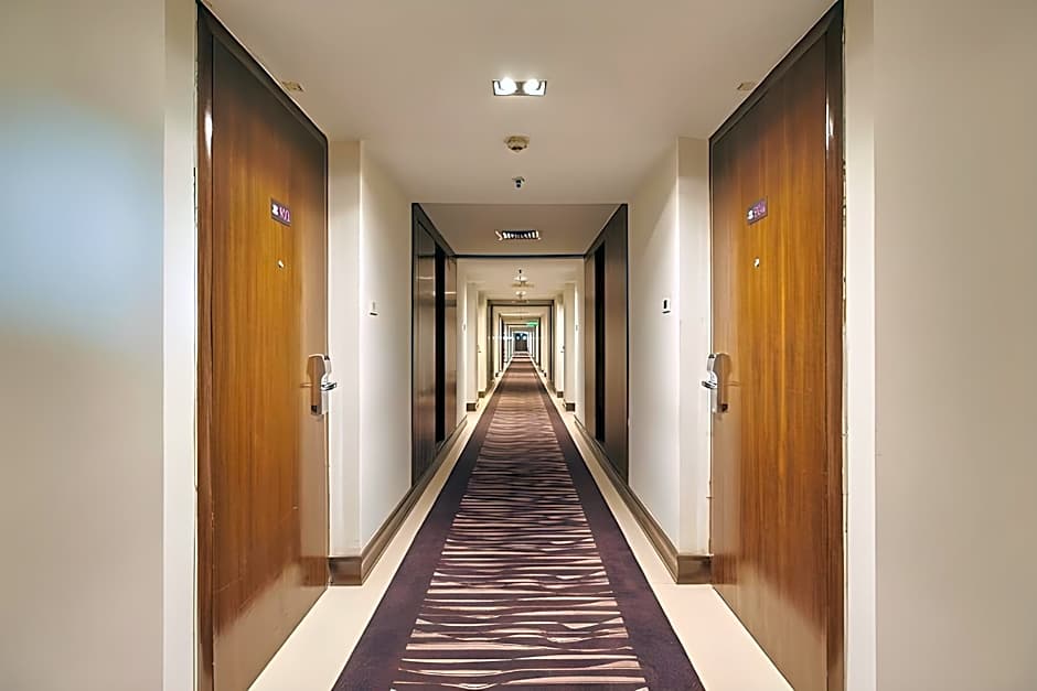 Royal Orchid Central Pune Hotel