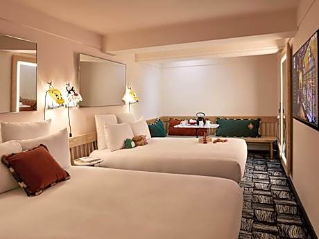 Standard Quadruple Room – LOWER GROUND