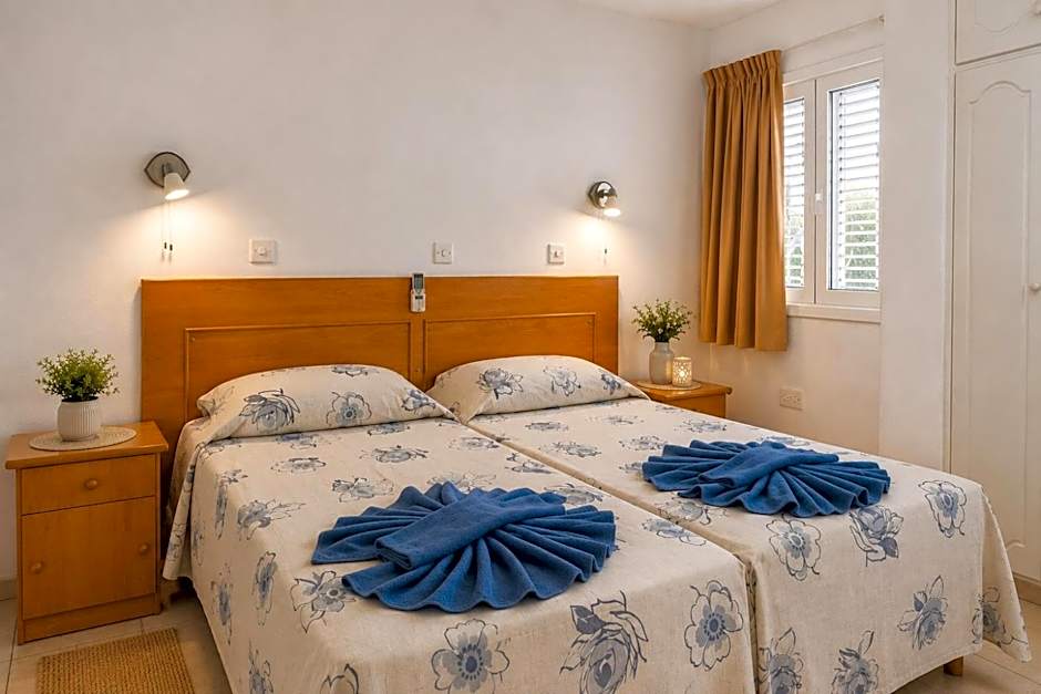 Apollonia Hotel Apartments