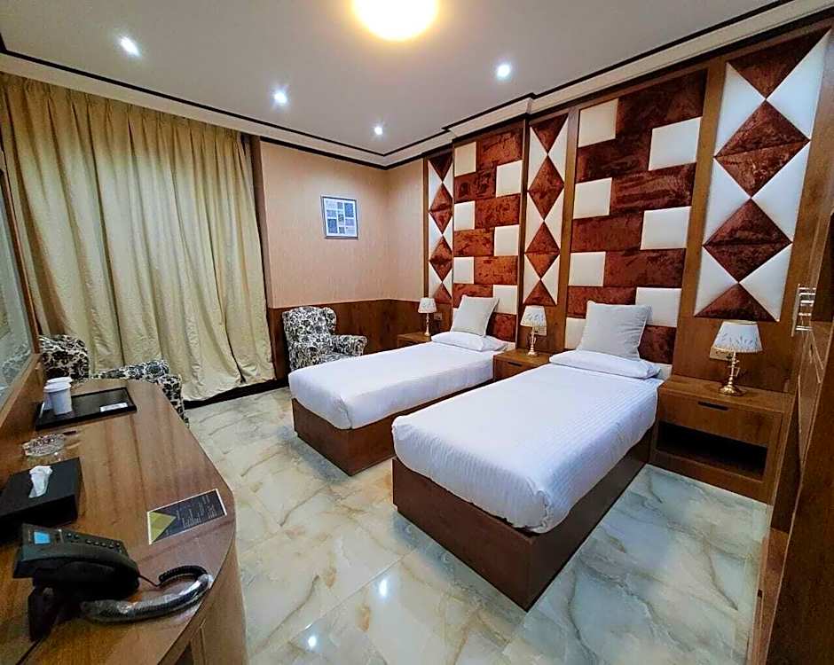 camphor hotel