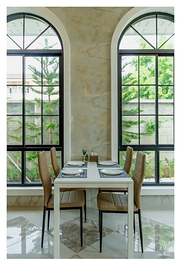 Aramis Hotel Kamphaeng Phet