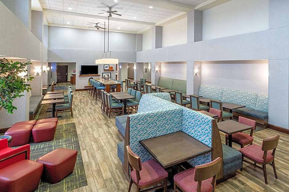 Hampton Inn By Hilton & Suites Minneapolis/St. Paul Airport