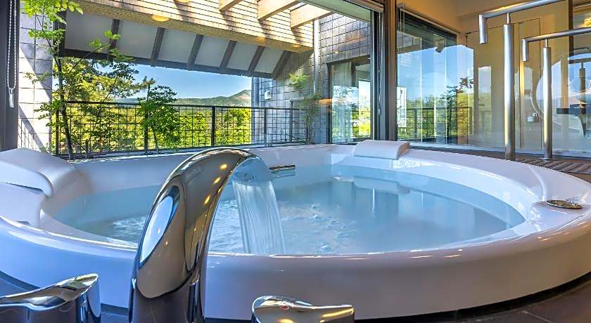 Riverte Kyoto Kamogawa