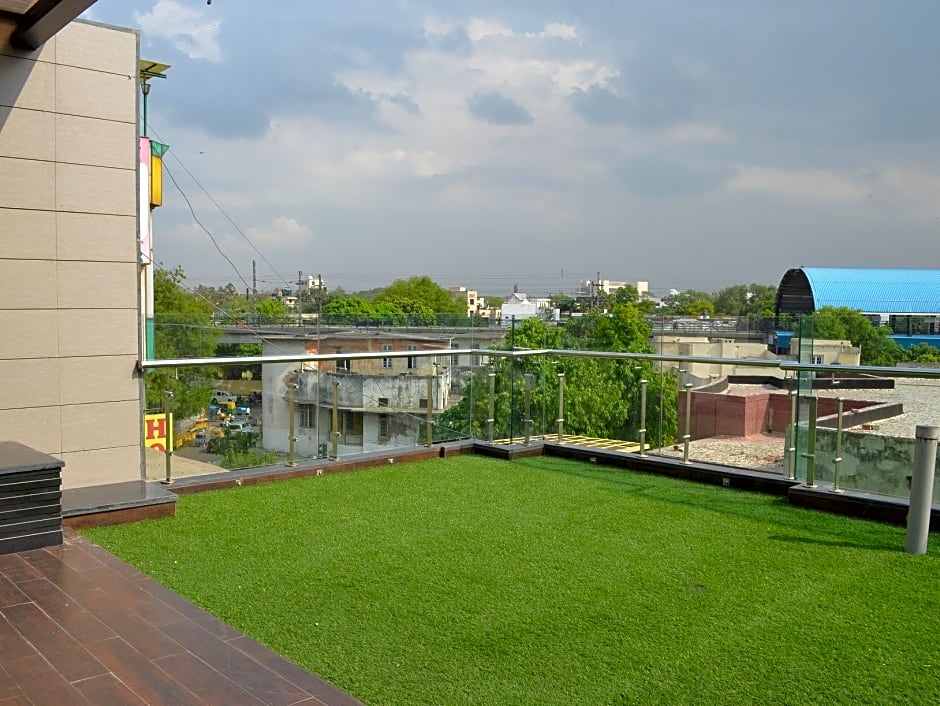 Hotel Metro View