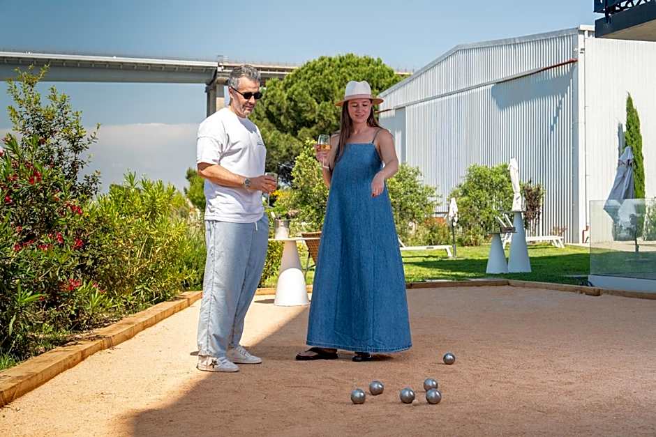 Golden Tulip Hotel & Rooftop Martigues Provence