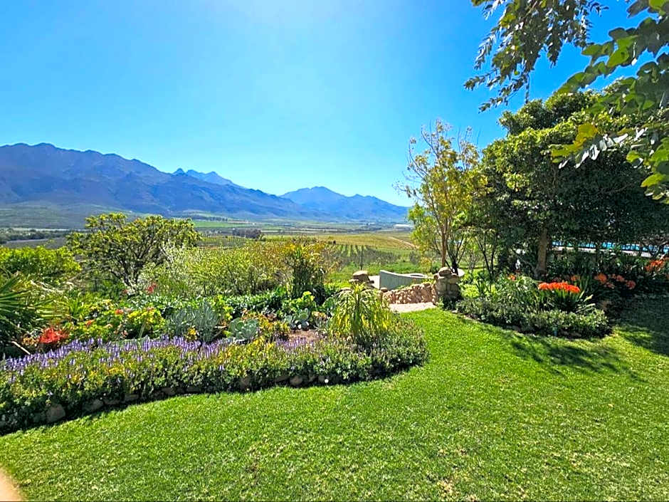 Valley View Eco Country Estate - Paradise in the Winelands