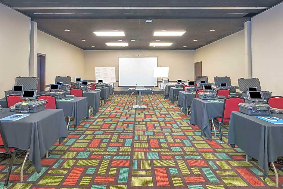 Wyndham Garden Midland