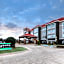 La Quinta Inn & Suites by Wyndham Mt. Pleasant