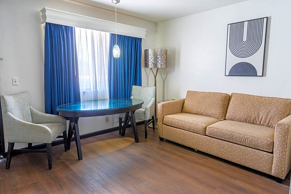 Sands Inn & Suites