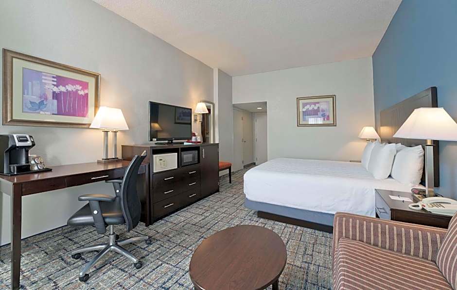 Best Western Plus Hotel And Conference Center