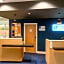 Holiday Inn Express - Cambridge West - Cambourne, an IHG Hotel