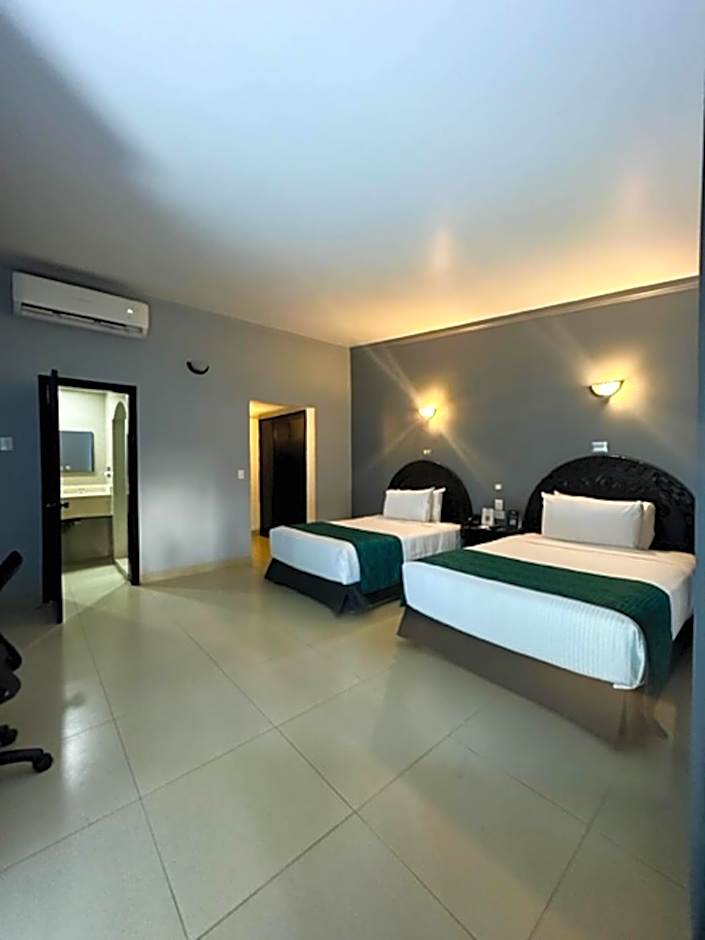 InHouse Select Hacienda Tres Rios