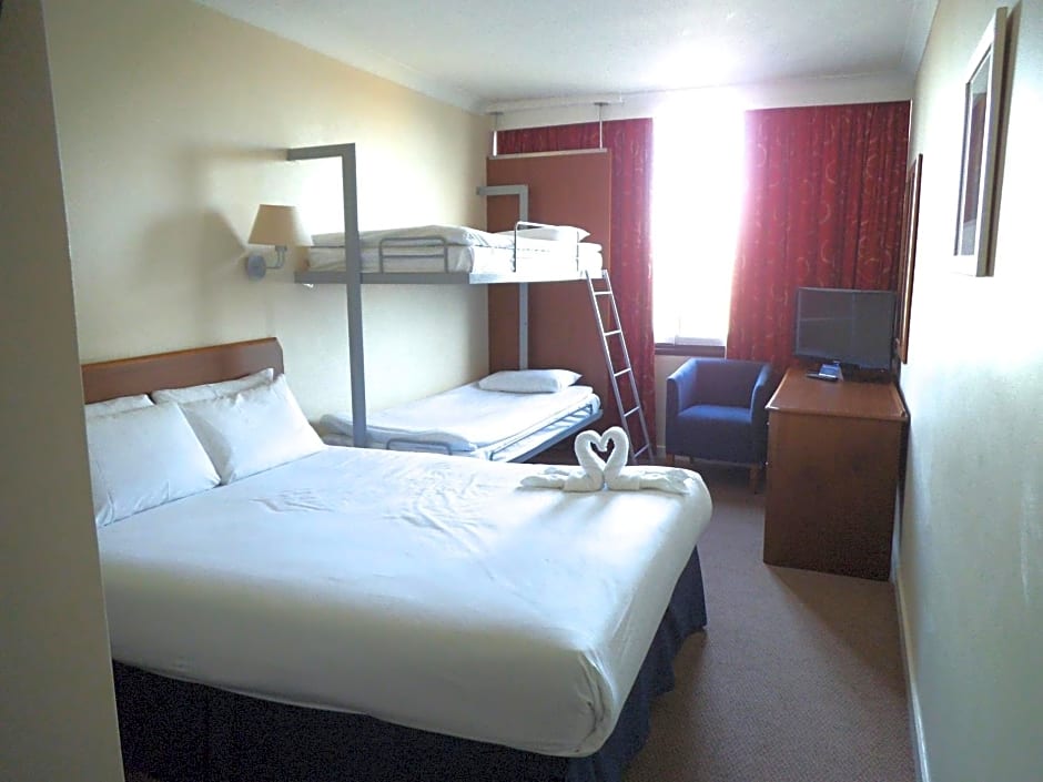 Airport Inn Gatwick