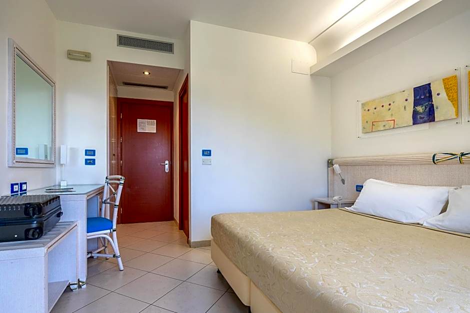 Elaia Garden Hotel