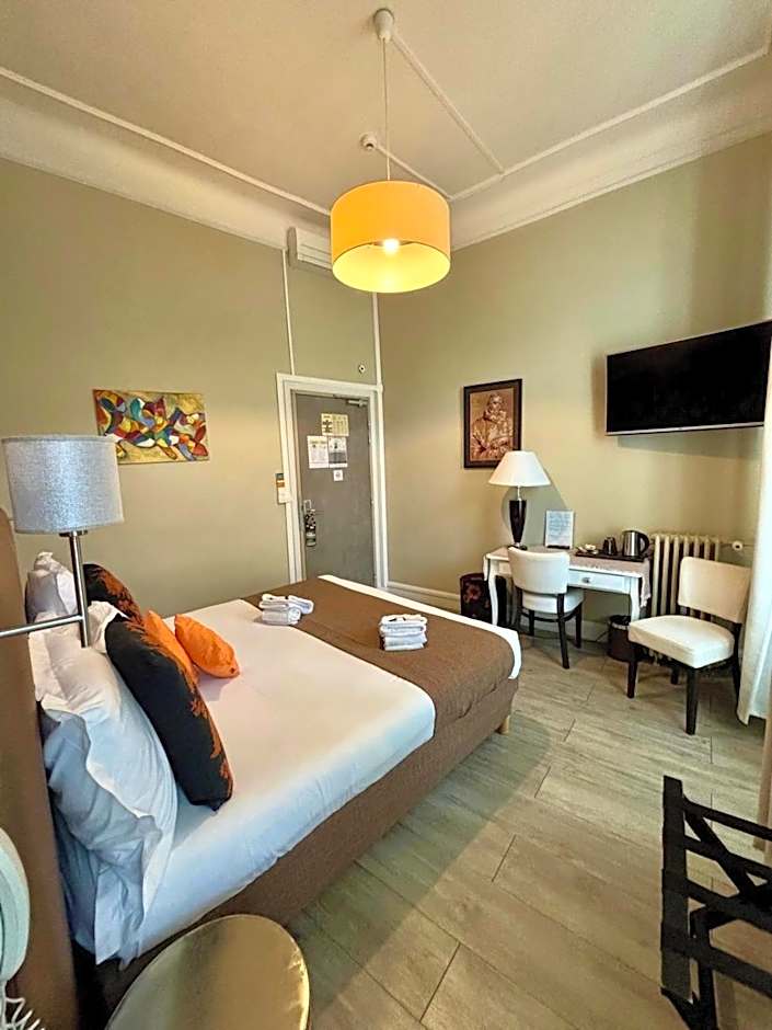 Regina Boutique Hotel