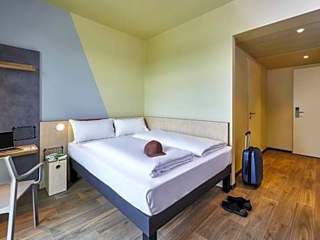 Standard Double Room - Disability Access