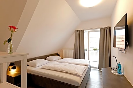 Deluxe Double Room with Balcony