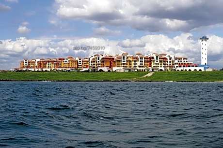 Марина Кейп